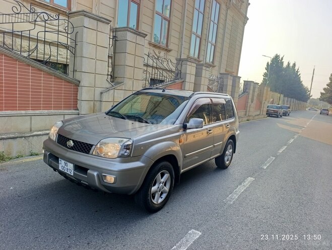 Nissan X-Trail 2000, 290,000 km - 2.0 l - Bakı