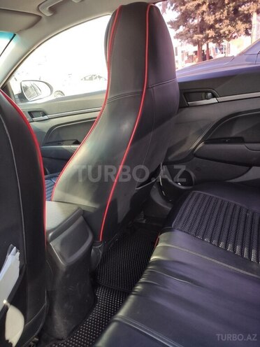 Hyundai Avante 2017, 212,000 km - 1.6 l - Bakı