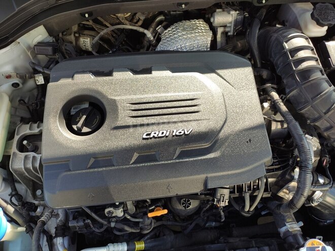 Hyundai Avante 2017, 212,000 km - 1.6 l - Bakı