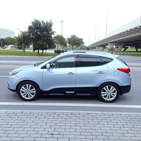 Hyundai ix35 2010, 162,000 km - 2.4 л - Bakı