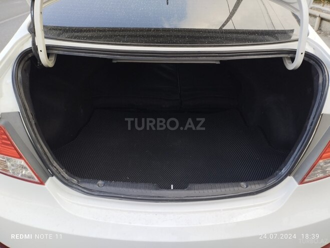 Hyundai Accent 2012, 300,000 km - 1.6 l - Bakı