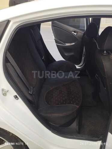 Hyundai Accent 2012, 300,000 km - 1.6 l - Bakı