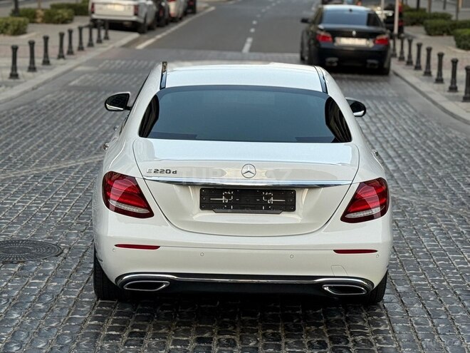 Mercedes E 220 d 2019, 114,000 km - 2.0 l - Bakı