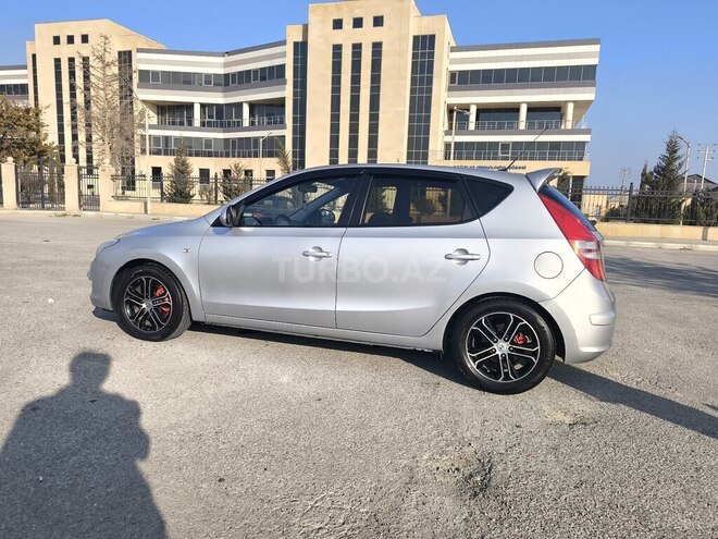 Hyundai i30 2007, 300,000 km - 1.6 l - Bakı