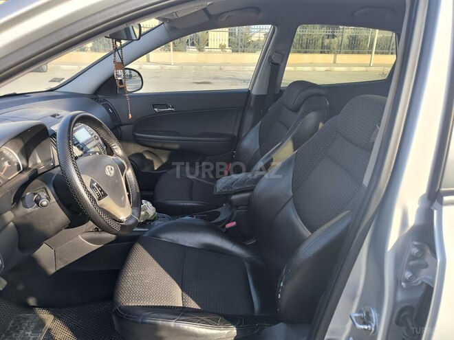 Hyundai i30 2007, 300,000 km - 1.6 l - Bakı