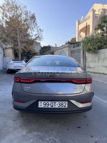 BYD Qin Plus-8
