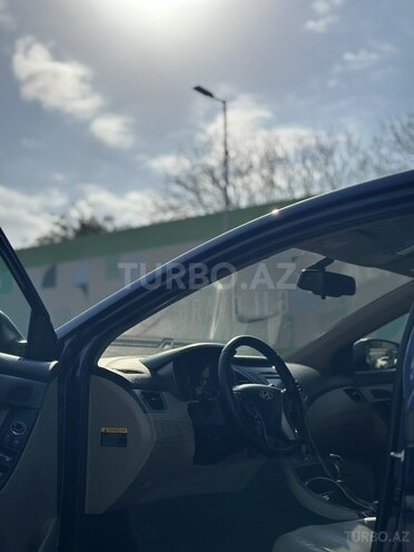 Hyundai Elantra 2014, 157,000 km - 1.8 л - Bakı