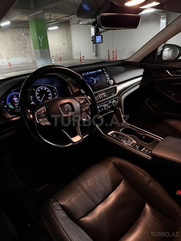 Honda Accord-8