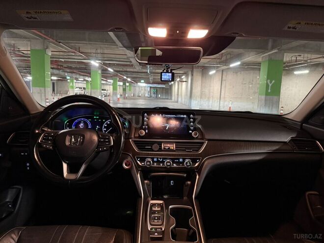 Honda Accord-9