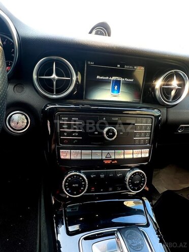 Mercedes SLC 300-19
