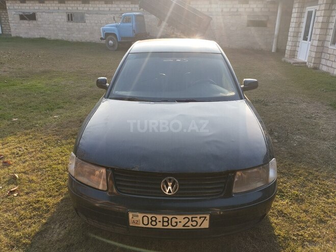 Volkswagen Passat 1998, 150,000 km - 1.8 l - Ağdaş
