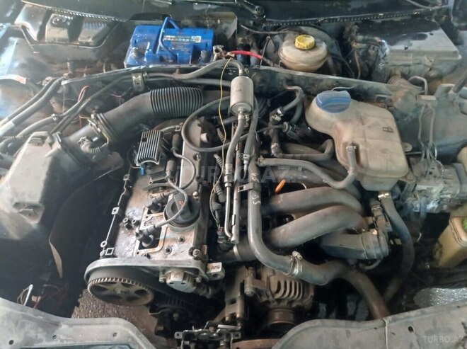 Volkswagen Passat 1998, 150,000 km - 1.8 l - Ağdaş