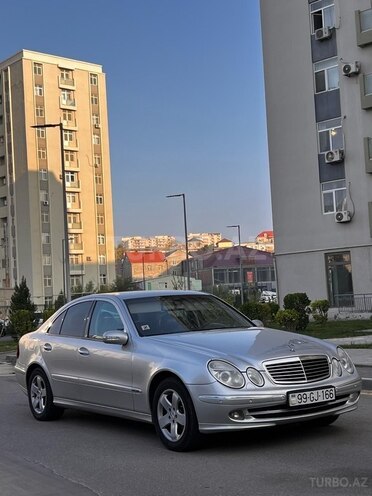 Mercedes E 270 2004, 321,000 km - 2.7 l - Bakı
