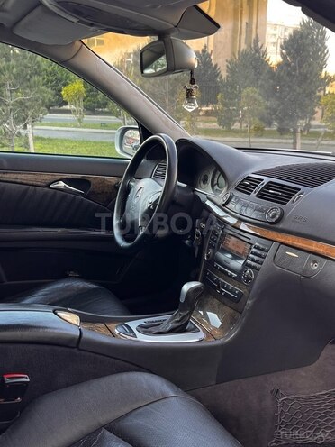 Mercedes E 270 2004, 321,000 km - 2.7 l - Bakı