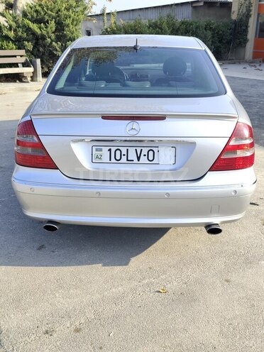 Mercedes E 240 2004, 370,000 km - 2.6 l - Bakı