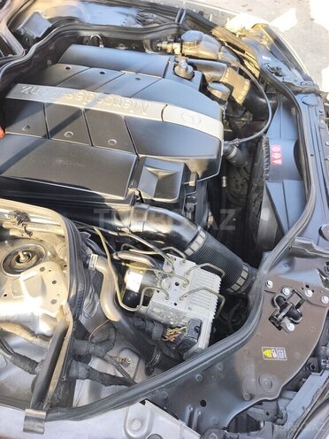 Mercedes E 240 2004, 370,000 km - 2.6 l - Bakı