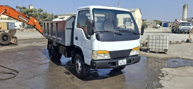 Isuzu NKR 66 E-1
