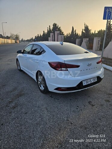 Hyundai Elantra 2019, 160,000 km - 2.0 l - Bakı
