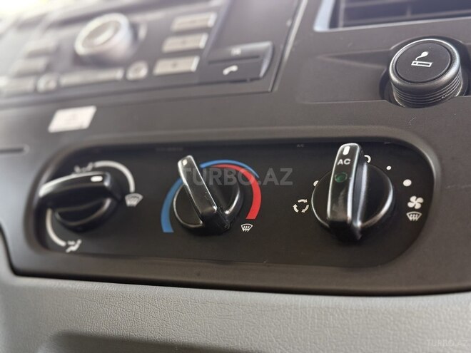 Ford Transit 2007, 241,000 km - 2.4 л - Bakı