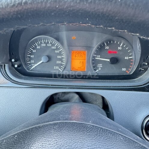 Mercedes  2009, 216,000 km - 2.1 l - Qobustan