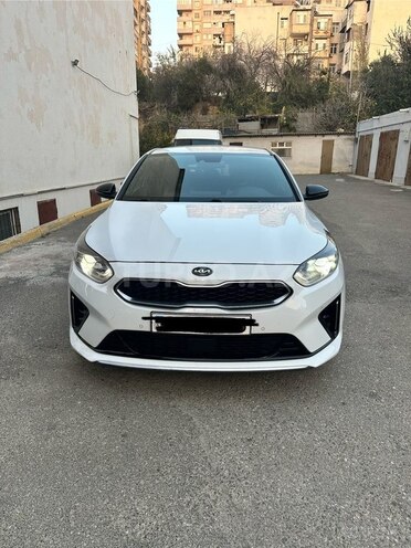 Kia ProCeed-1