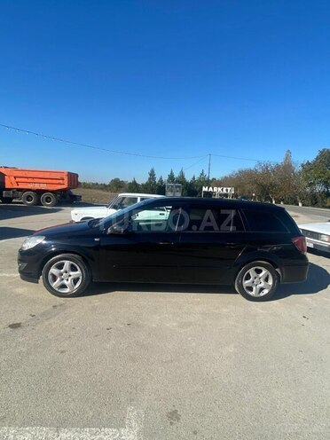Opel Astra 2007, 204,000 km - 1.4 l - Quba