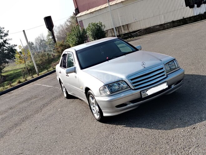 Mercedes C 200 1999, 265,200 km - 2.0 l - Masallı