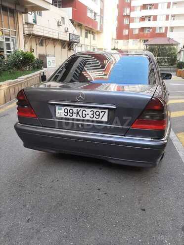 Mercedes C 180 1997, 286,000 km - 1.8 l - Bakı