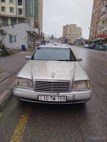 Mercedes C 180 1995, 249,000 km - 1.8 л - Bakı