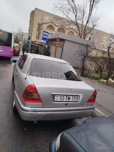 Mercedes C 180 1995, 249,000 km - 1.8 л - Bakı