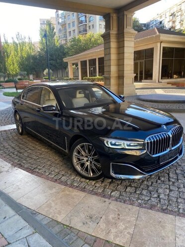 BMW 750 2019, 42,000 km - 4.4 l - Bakı