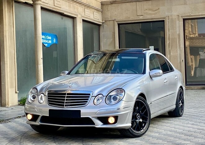 Mercedes E 240 2002, 271,000 km - 2.6 l - Bakı