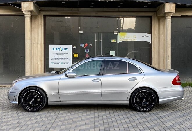 Mercedes E 240 2002, 271,000 km - 2.6 l - Bakı
