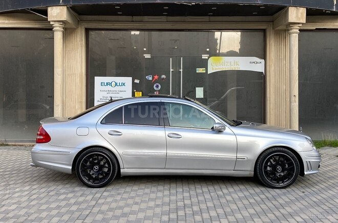Mercedes E 240 2002, 271,000 km - 2.6 l - Bakı