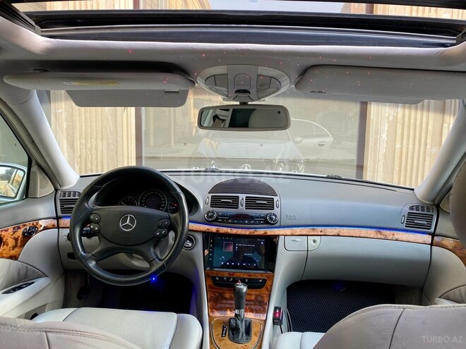 Mercedes E 240 2002, 271,000 km - 2.6 l - Bakı