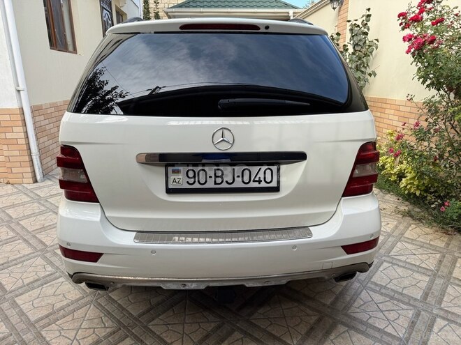 Mercedes ML 350 4MATIC-6