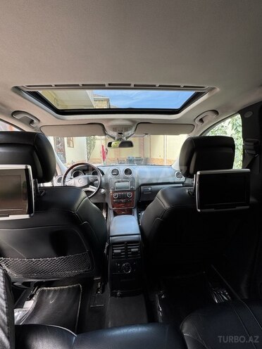 Mercedes ML 350 4MATIC-9