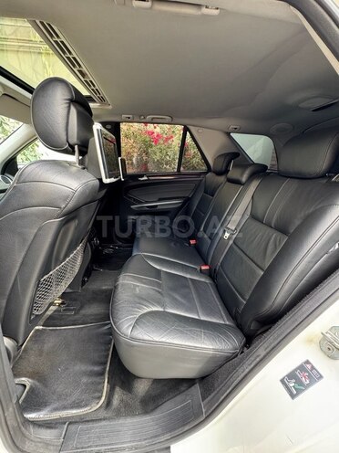 Mercedes ML 350 4MATIC-8