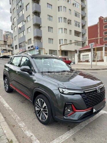 Changan CS 35 Plus 2023, 32,800 km - 1.6 л - Bakı