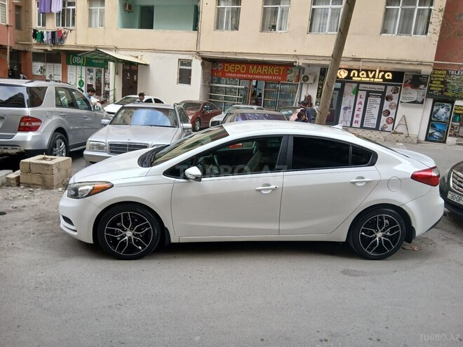 Kia Forte 2015, 193,920 km - 1.8 l - Zaqatala