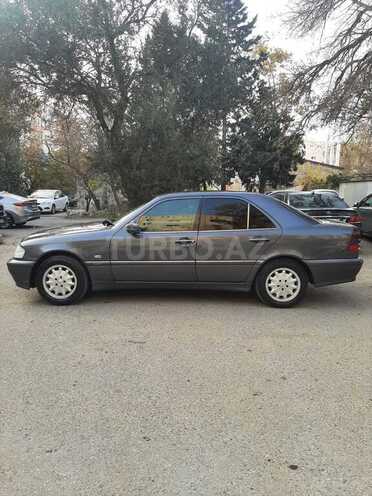 Mercedes C 180 1997, 286,000 km - 1.8 l - Bakı