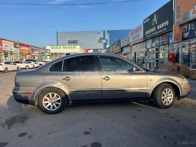 Volkswagen Passat 2002, 290,000 km - 1.8 l - Bakı