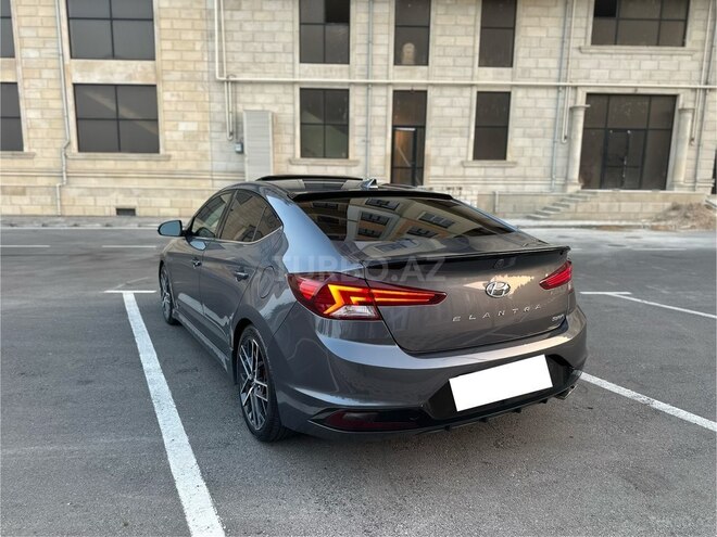 Hyundai Elantra 2019, 88,750 km - 1.6 l - Sumqayıt