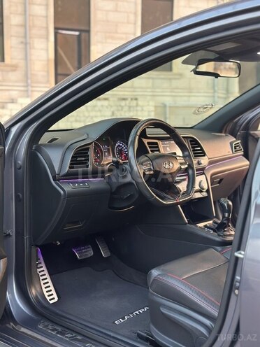 Hyundai Elantra 2019, 88,750 km - 1.6 l - Sumqayıt