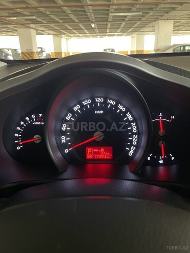 Kia Sportage 2014, 180,000 km - 2.4 l - Bakı