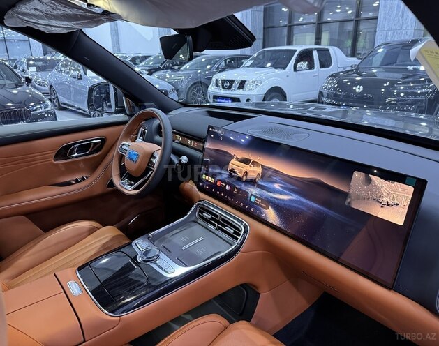Geely Galaxy M9-10