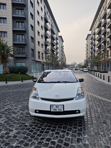 Toyota Prius-3