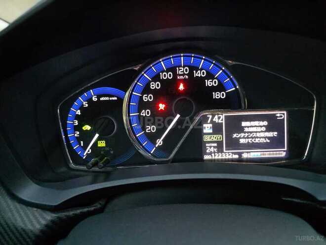 Toyota Corolla Axio 2015, 123,000 km - 1.5 l - Bakı