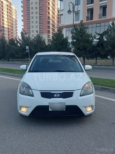 Kia Rio 2011, 225,000 km - 1.4 л - Bakı