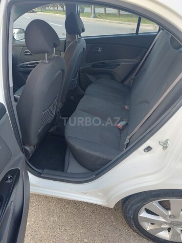 Kia Rio 2011, 225,000 km - 1.4 л - Bakı